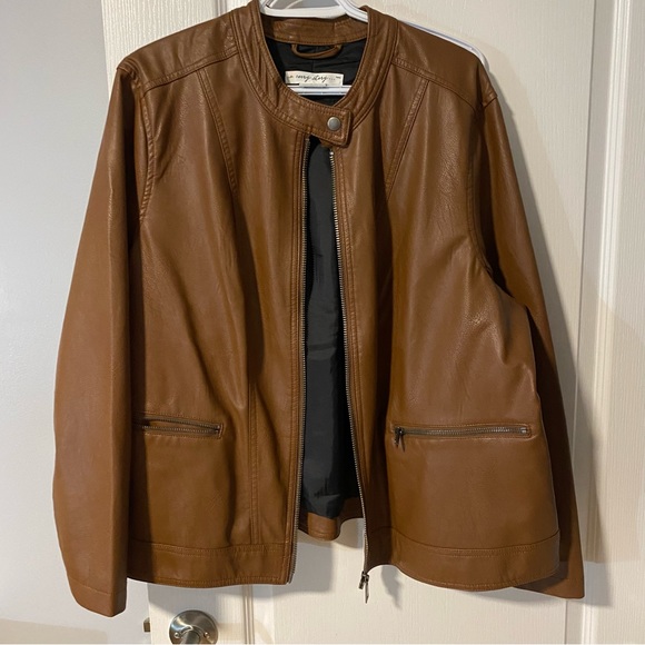 Never been worn - Picture 4 of 4